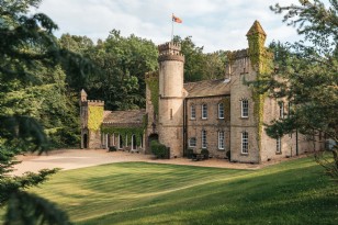 Luxury castle stays in the UK - Collections